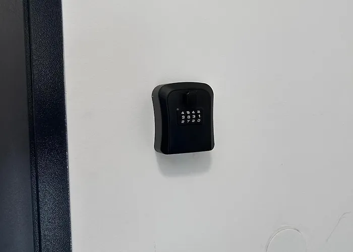 1bdr In The Heart Of Old Town Sarajevo